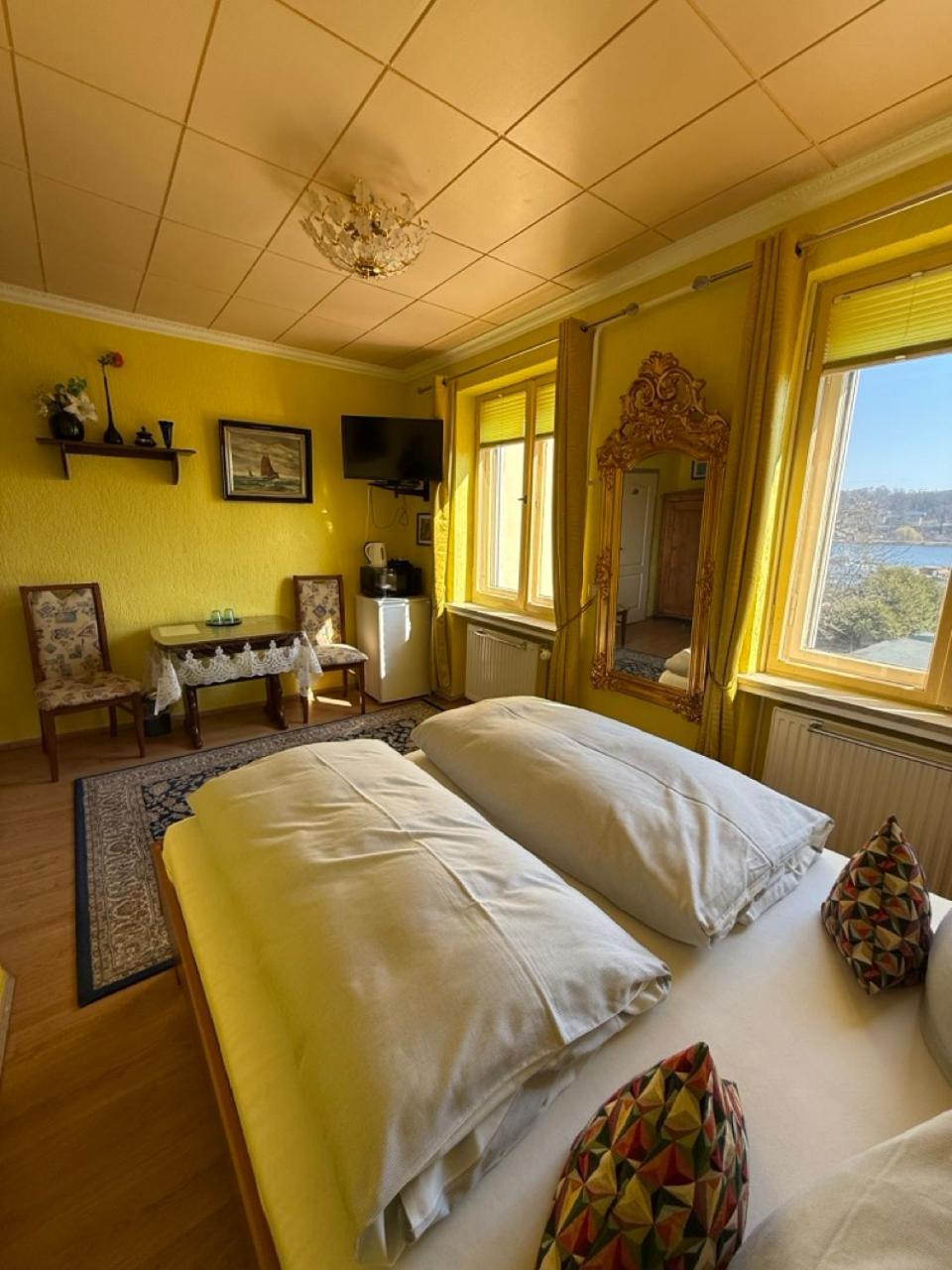 Am Tiefen Guest house